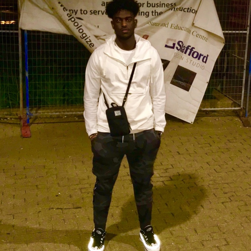 Meet your Posher, Khalid